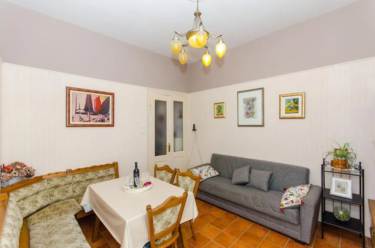 “Feel At Home” Apartment Split Croatia