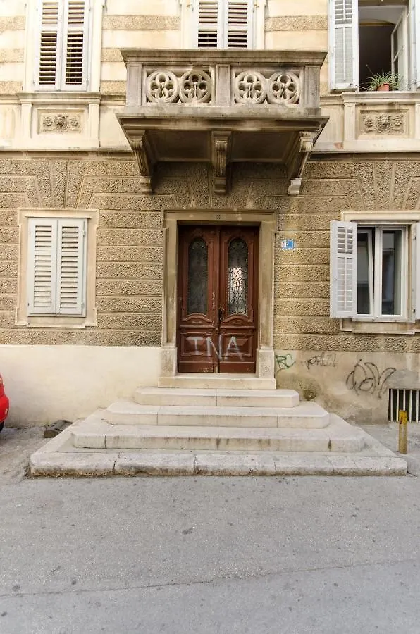 “Feel At Home” Apartment Split 0*,  Croatia
