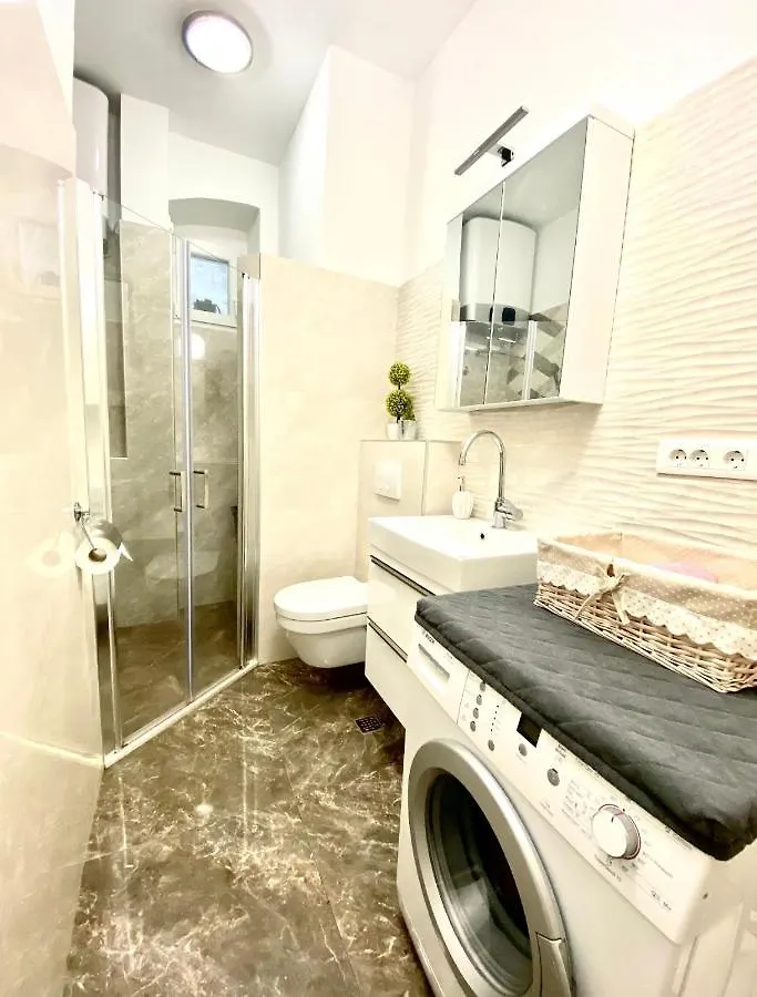 “Feel At Home” Apartment Split Croatia